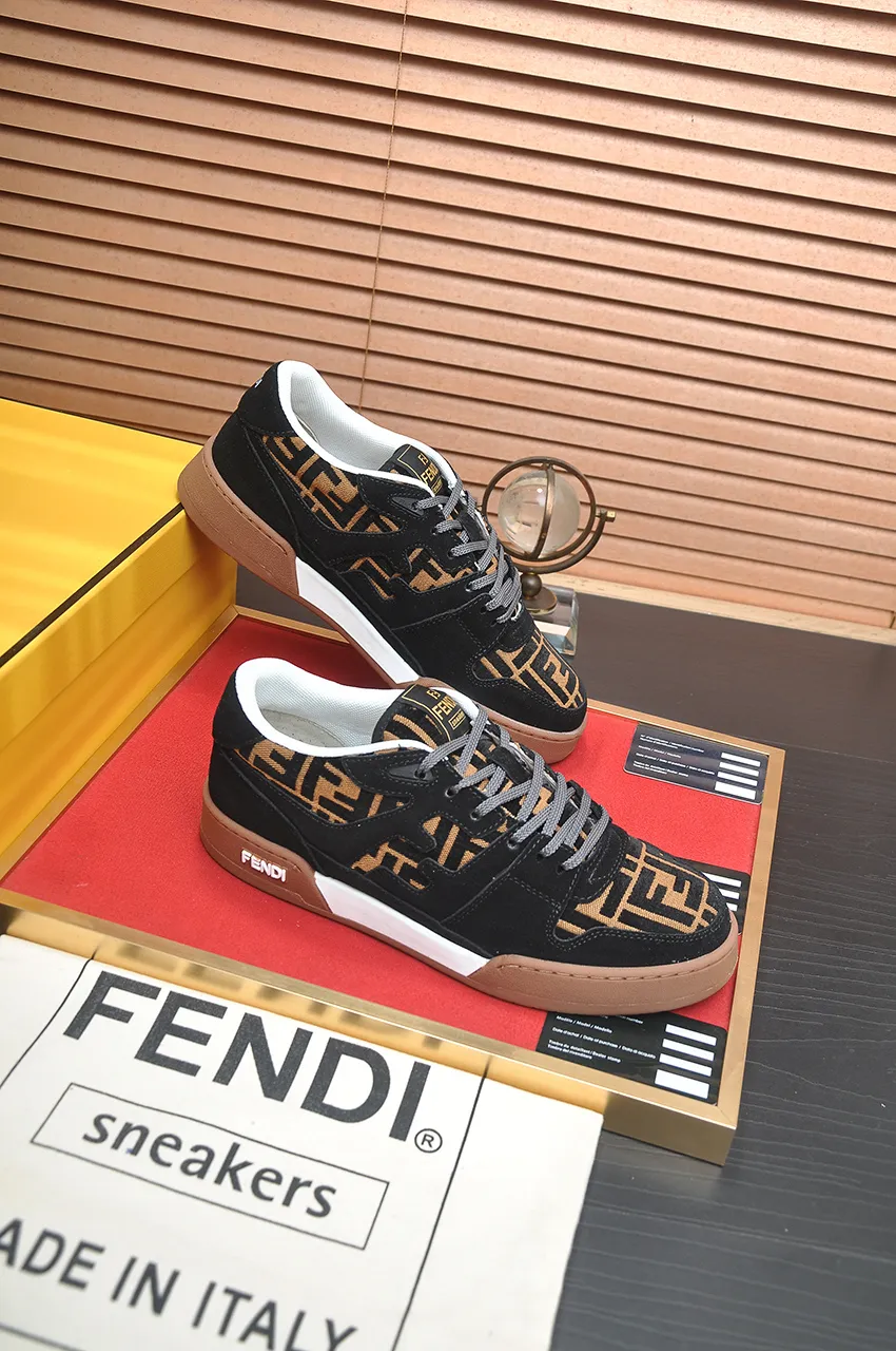 Men's shoes 💰600💶 [Fendi] The latest couple model 🔥 Many 💑 stars have the same style. FD match is a one-to-one replica of the original version. The first fendi match created by designer Kim Jones and Trainer basketball sneakers by Donkey. Material: Original silk leather. Lining: breathable mesh. Packaging: Original 1:1 matching high-end packaging. Size: Female 35-40 Male 38-44 (45 46. Custom-made (no return or exchange)